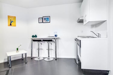 1 bed studio, 291-295 Corporation Street, Aston, Birmingham, B47DP - Image 1